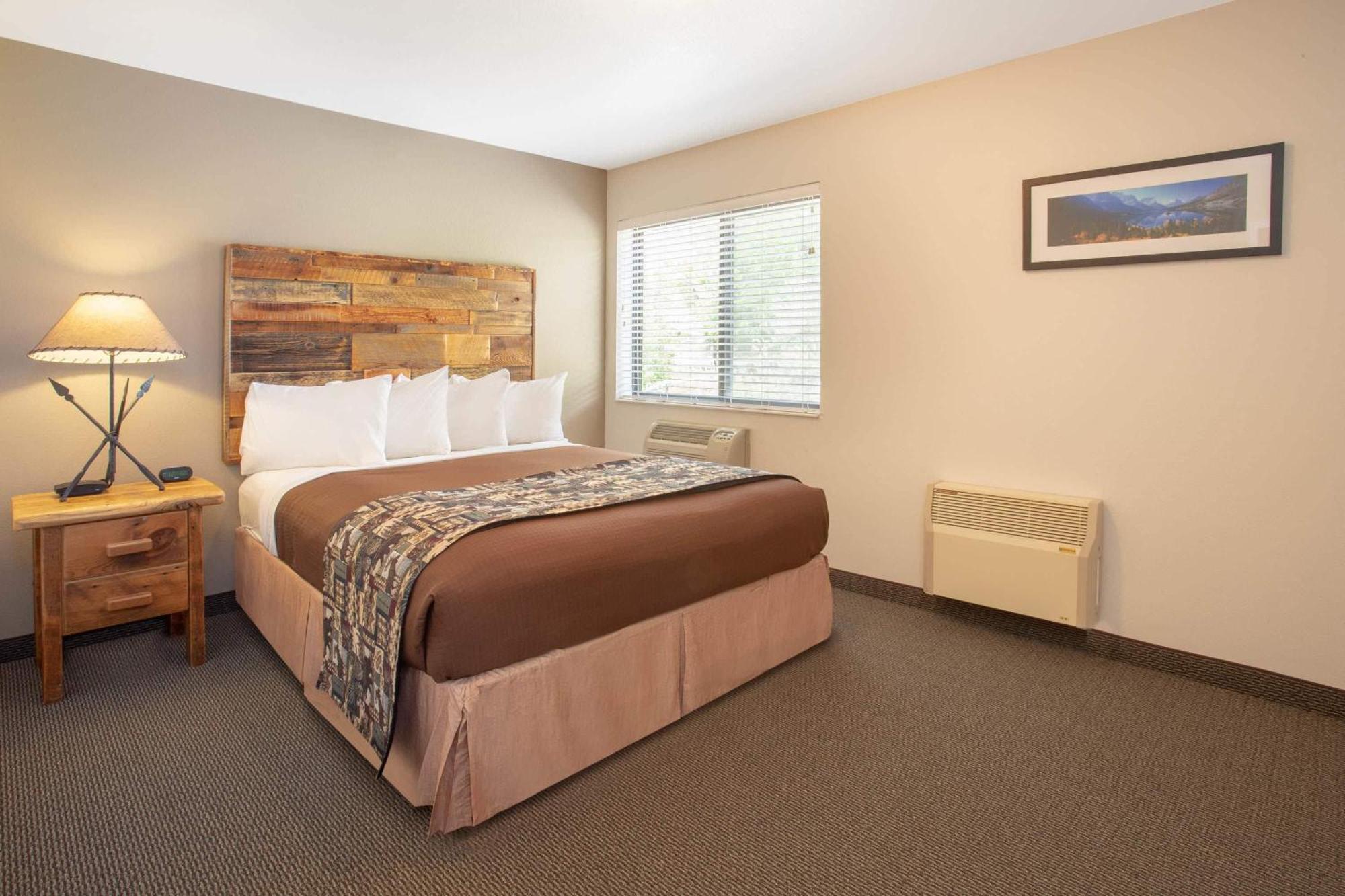 Travelodge By Wyndham Gardiner Yellowstone Park North Entr Екстер'єр фото