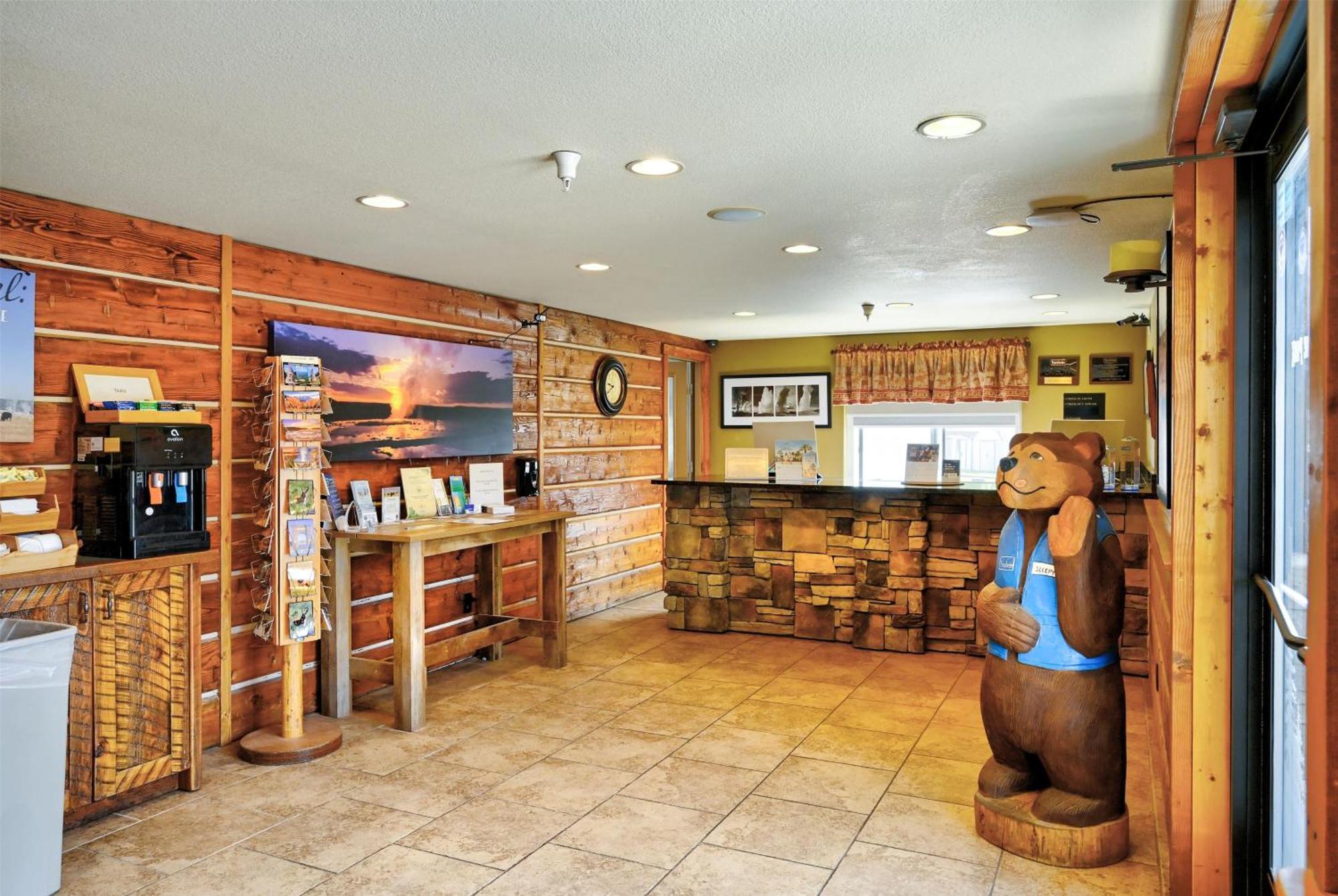 Travelodge By Wyndham Gardiner Yellowstone Park North Entr Екстер'єр фото